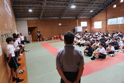 学年朝会（１年生）